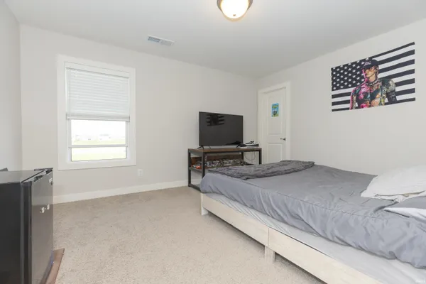 $432,000 | 3127 Dowgate Drive, Newburgh, IN 47630