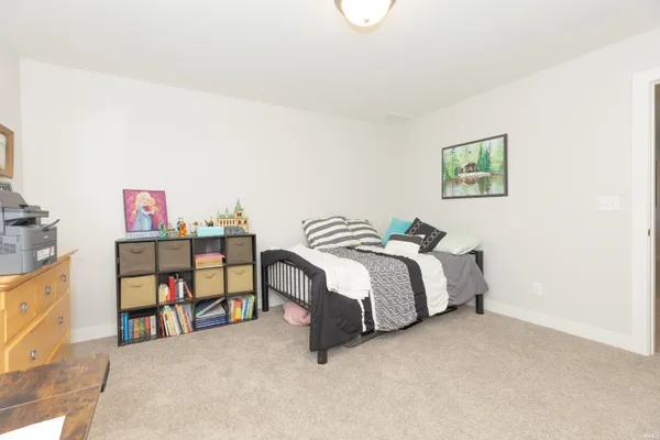 $432,000 | 3127 Dowgate Drive, Newburgh, IN 47630