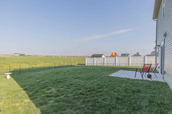 $432,000 | 3127 Dowgate Drive, Newburgh, IN 47630