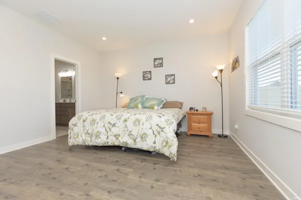 $432,000 | 3127 Dowgate Drive, Newburgh, IN 47630