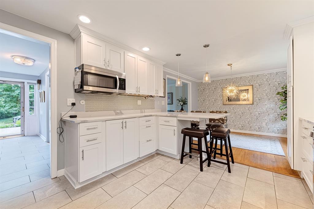 259 Main Entrance Drive Pittsburgh, PA 15228 - Photo 14 of 45 Gallery Image 14