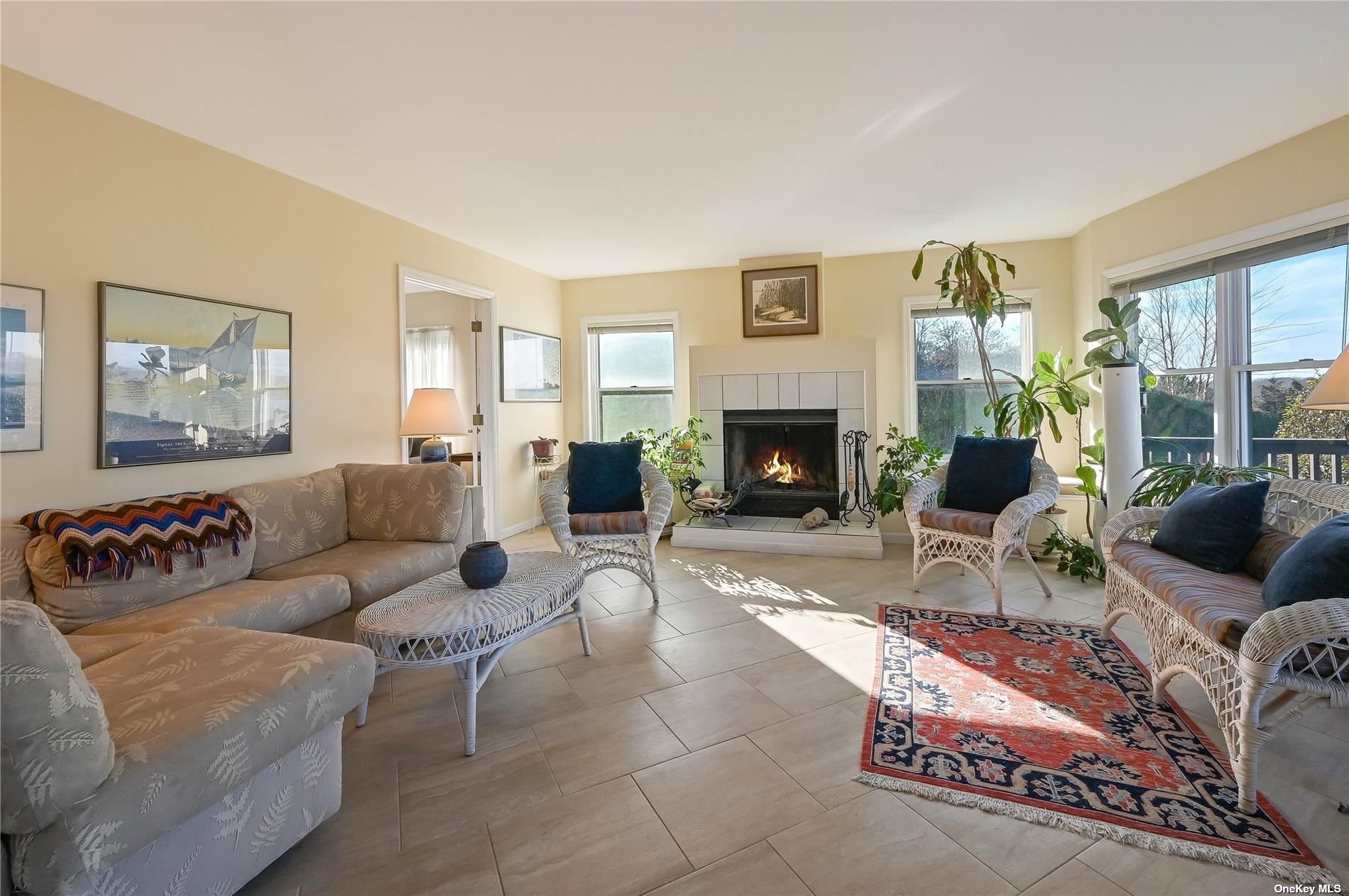 800 Southold, undefined 00000 - Photo 7 of 34