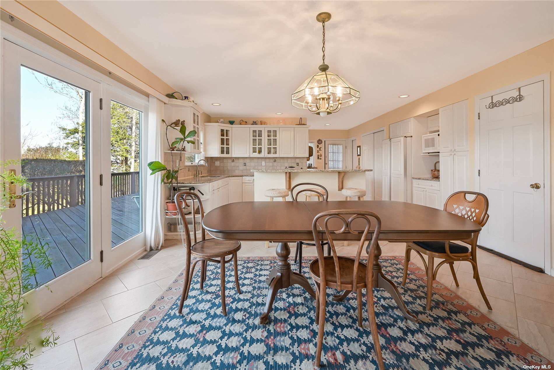 800 Southold, undefined 00000 - Photo 8 of 34