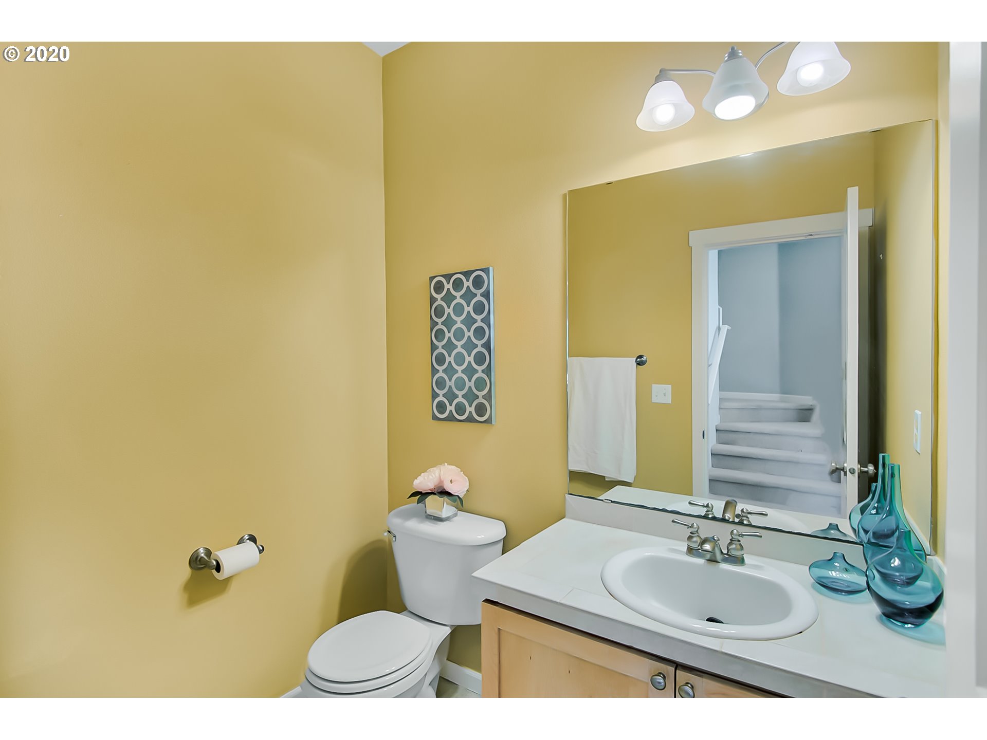 14844 Southwest Citrine Loop Beaverton, OR 97007 - Photo 6 of 26 Bathroom