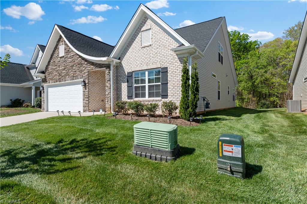 1057 Woodview Ridge Trail Lewisville, NC 27023 - Photo 4 of 39