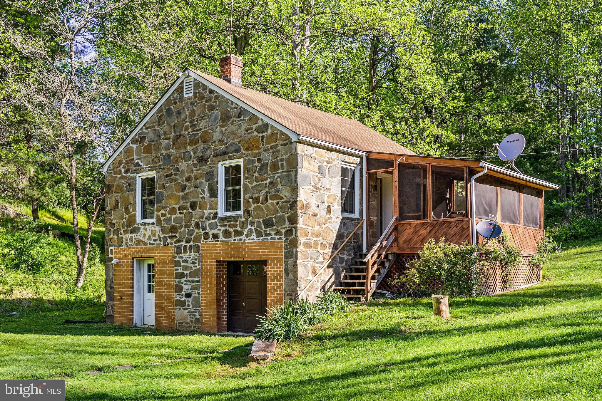 7011 Wilson Road Marshall, VA 20115 - Photo 3 of 21