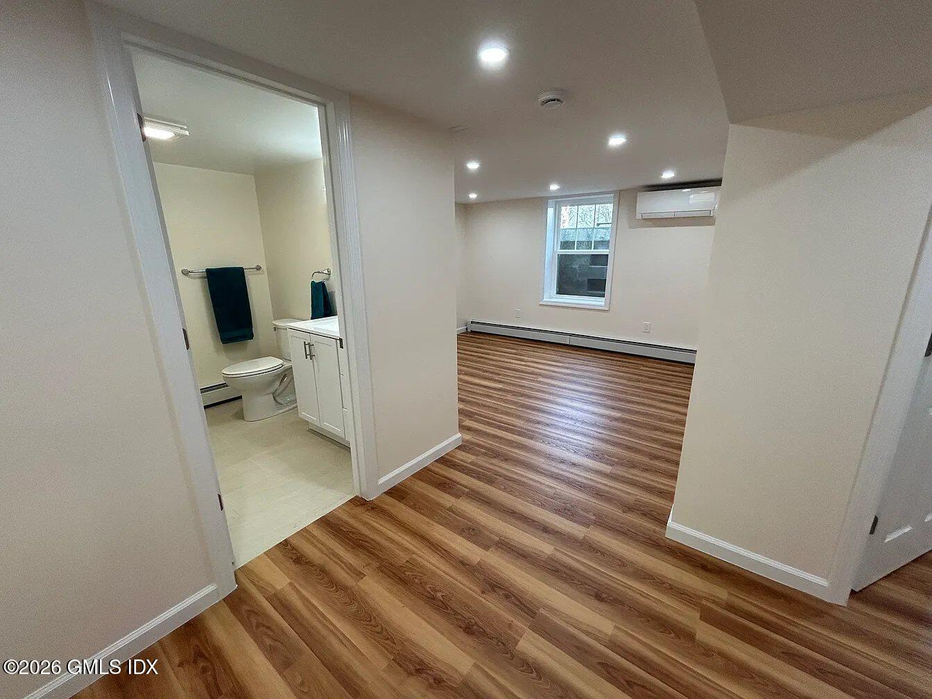 90 Havemeyer Lane, Unit 2 Greenwich, CT 06870 - Photo 4 of 19 hallway 2