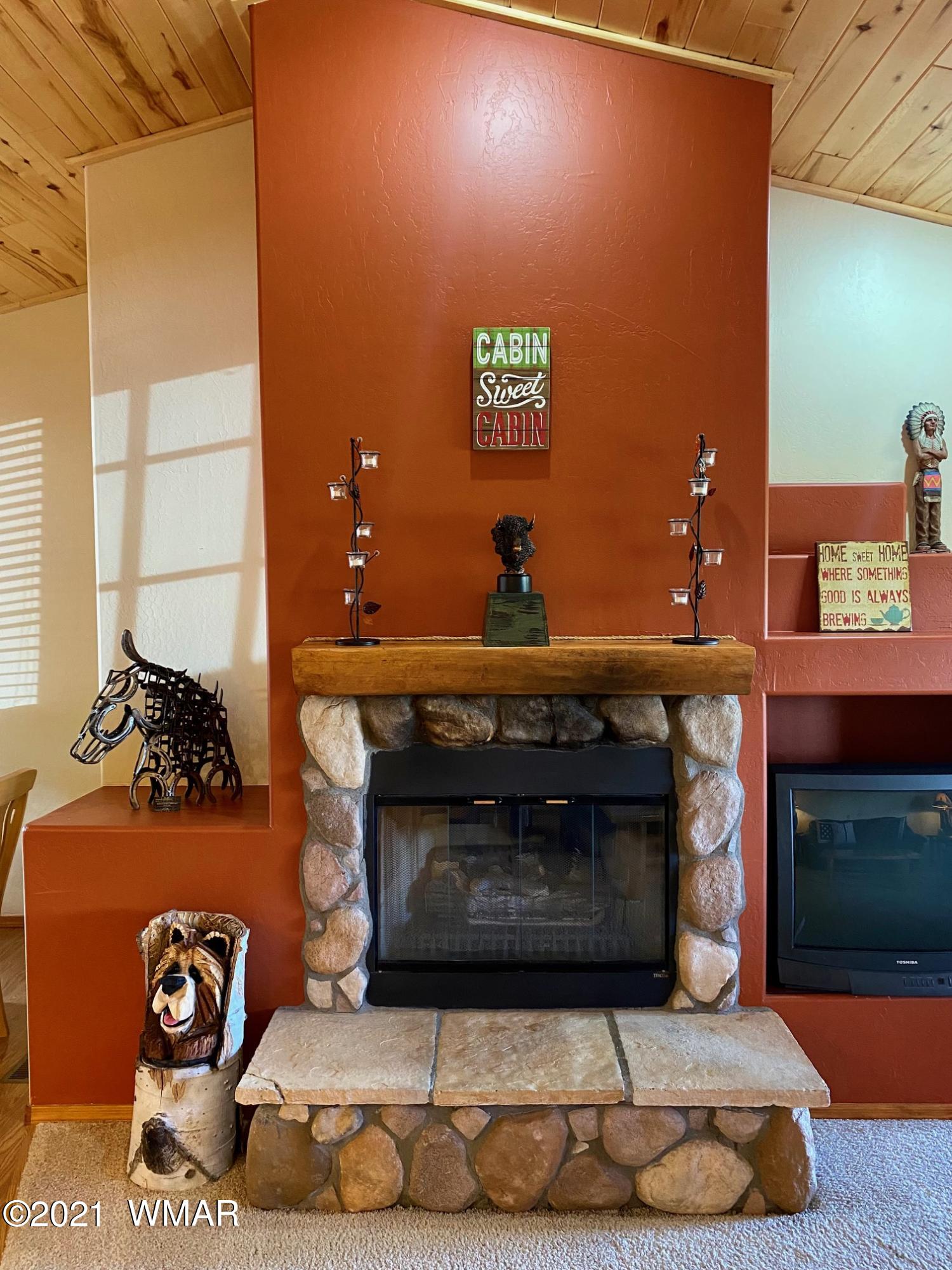 2723 High Pine Loop Overgaard, AZ 85933 - Photo 8 of 28 Gallery Image 8