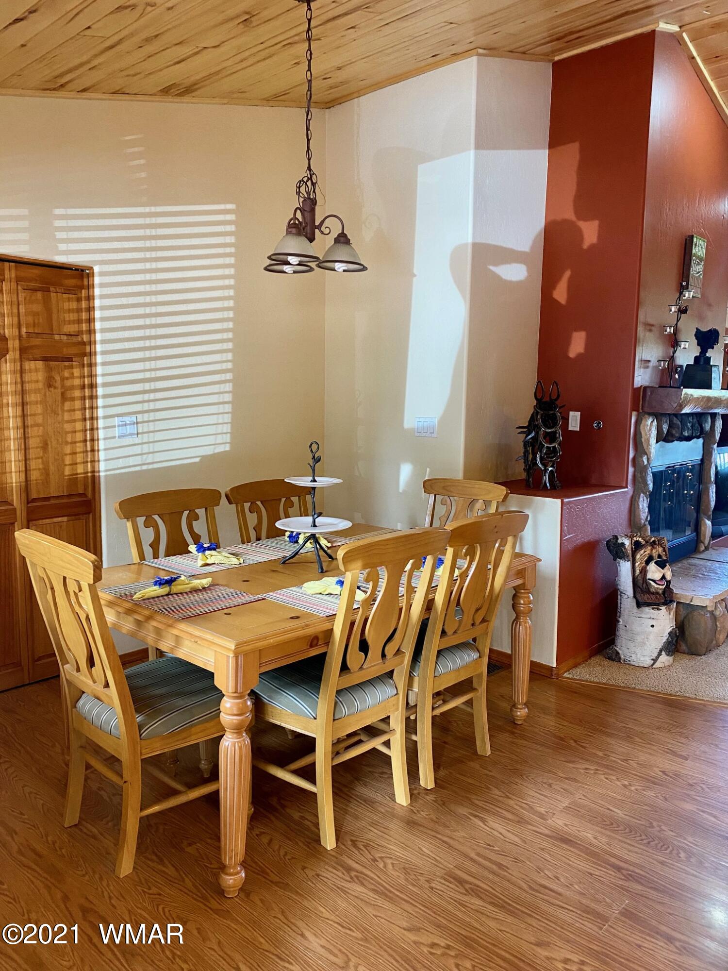 2723 High Pine Loop Overgaard, AZ 85933 - Photo 10 of 28 Gallery Image 10