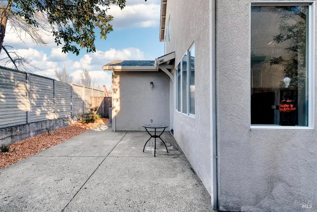 $349,000 | 2923 Dall Sheep Lane, Santa Rosa, CA 95407