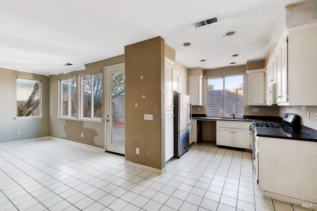 $349,000 | 2923 Dall Sheep Lane, Santa Rosa, CA 95407