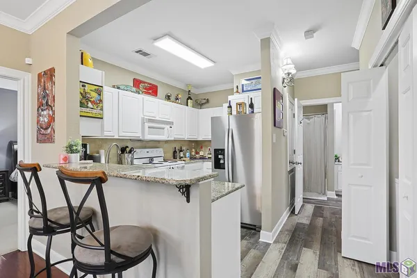 $173,000 | 710 East Boyd Drive, Unit 703, Baton Rouge, LA 70808
