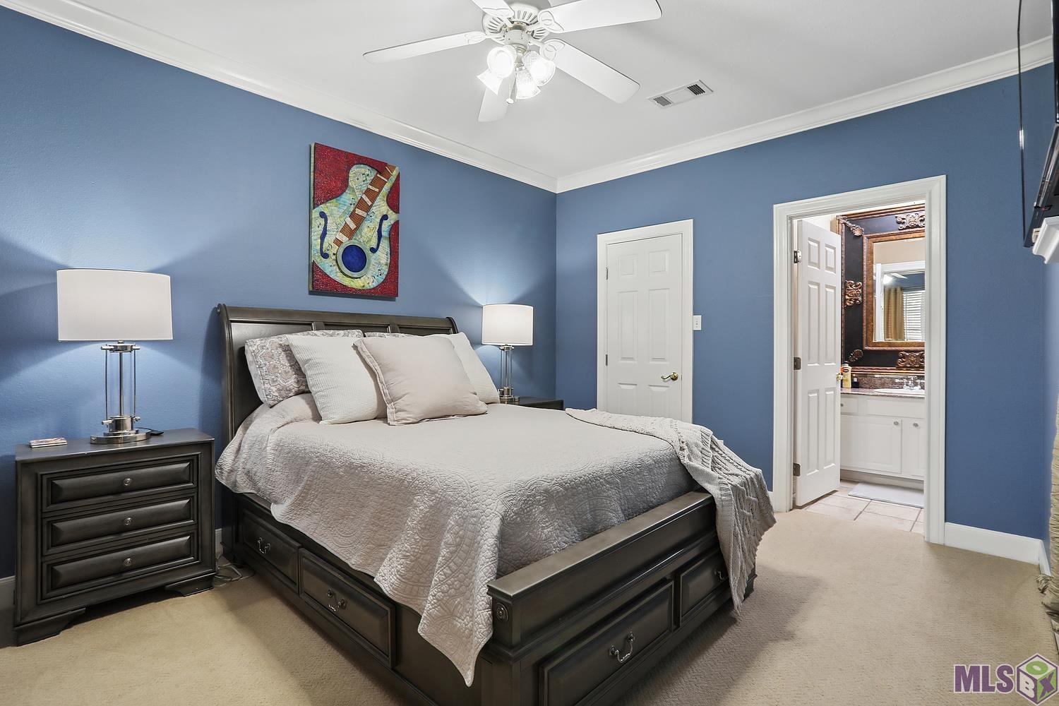 710 East Boyd Drive, Unit 703 Baton Rouge, LA 70808 - Photo 6 of 15 Primary Bedroom