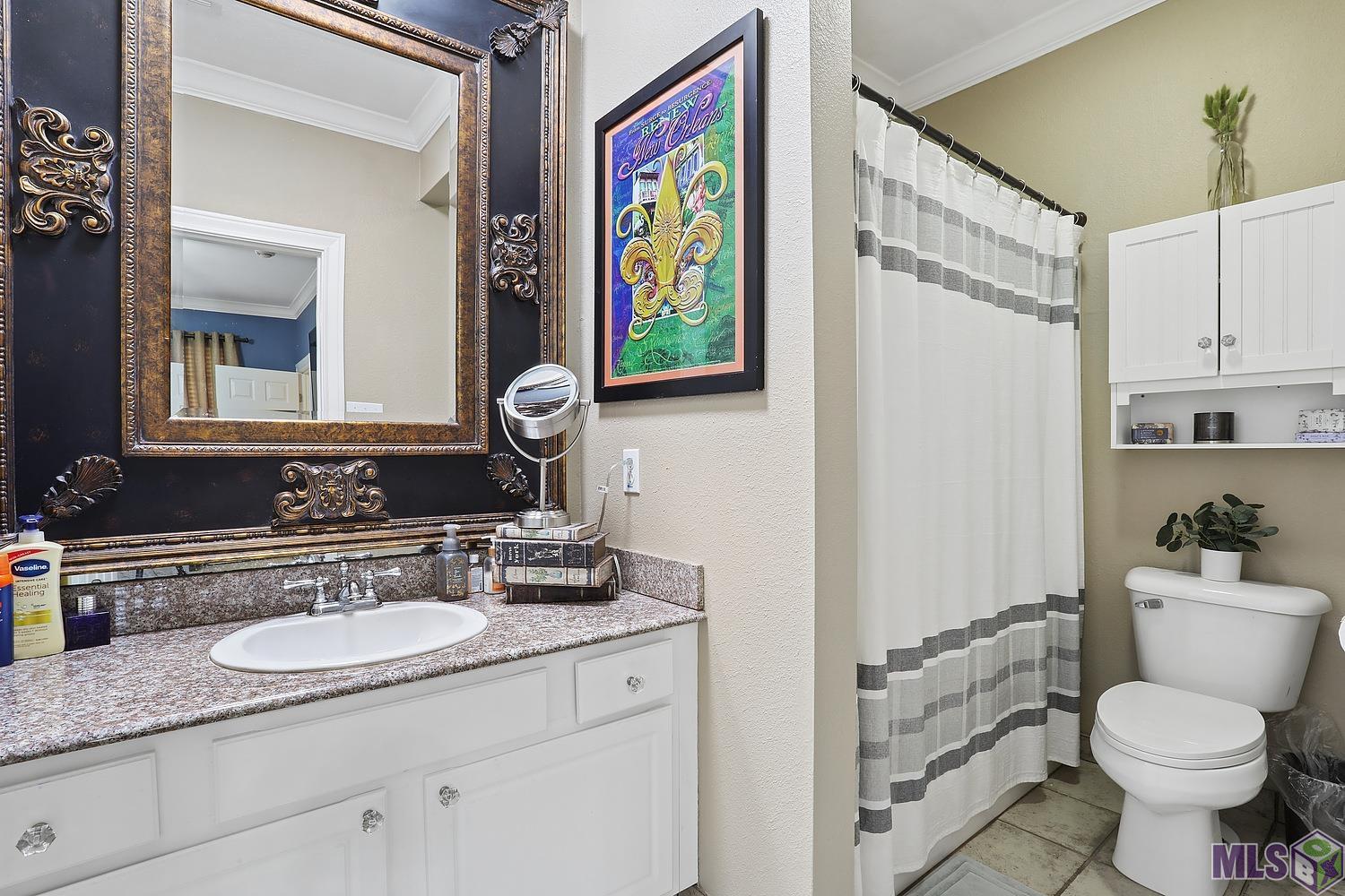 710 East Boyd Drive, Unit 703 Baton Rouge, LA 70808 - Photo 7 of 15 Primary Bathroom
