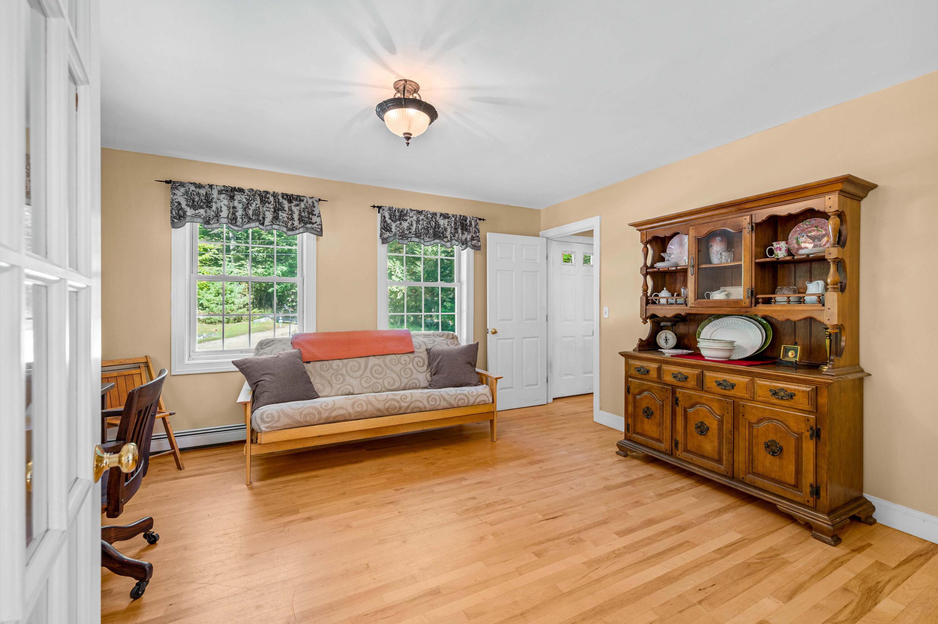33 Anthoine Road Windham, ME 04062 - Photo 17 of 52 17-33-Anthoine-Rd-17