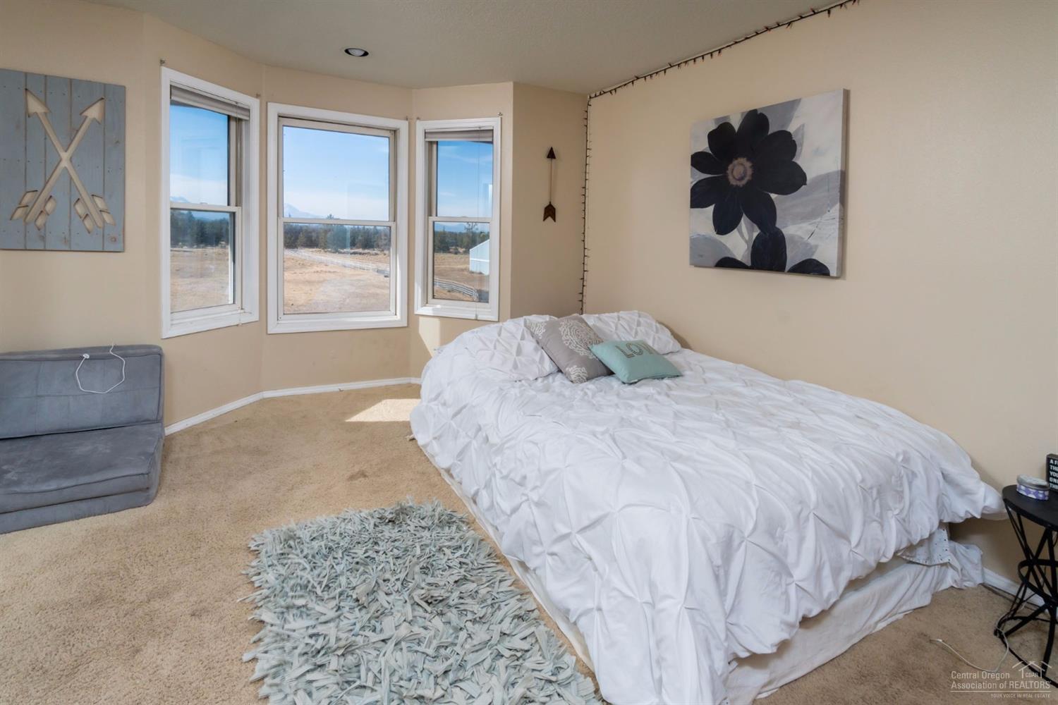 63070 Cole Road Bend, OR 97701 - Photo 11 of 24 Additional Photo