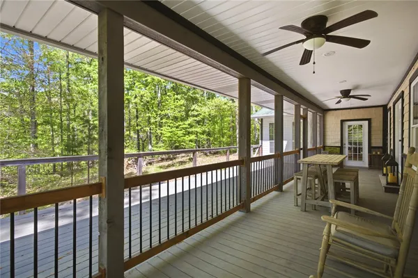 $475,000 | 215 Boxwood Lane, Westminster, SC 29693