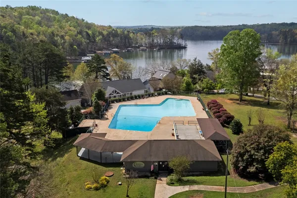 $475,000 | 215 Boxwood Lane, Westminster, SC 29693
