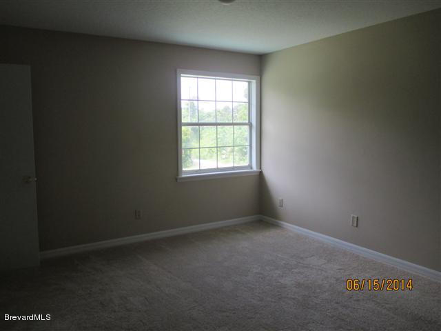 3488 Lionel Road Mims, FL 32754 - Photo 16 of 19 upstairs loft area