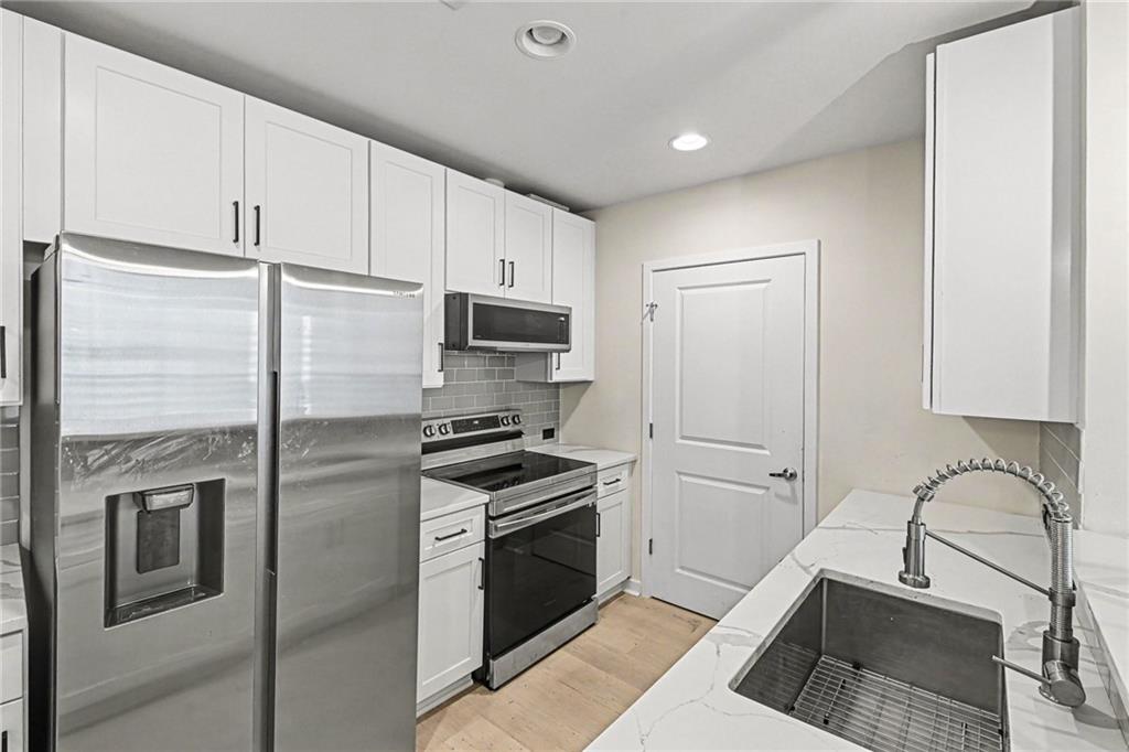 3324 Peachtree Road Northeast, Unit 905 Atlanta, GA 30326 - Photo 12 of 34
