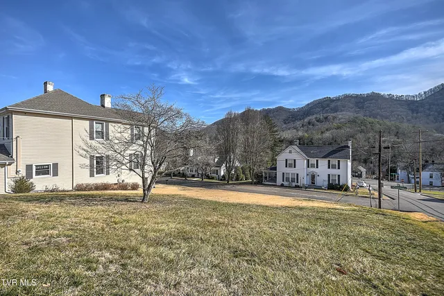 $325,000 | 196 Cypress Street, Gate City, VA 24251