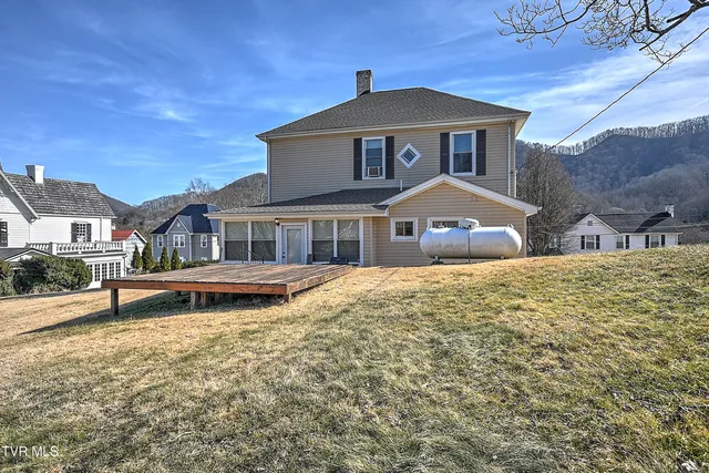 $325,000 | 196 Cypress Street, Gate City, VA 24251