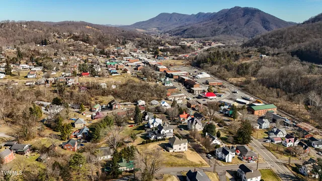 $325,000 | 196 Cypress Street, Gate City, VA 24251