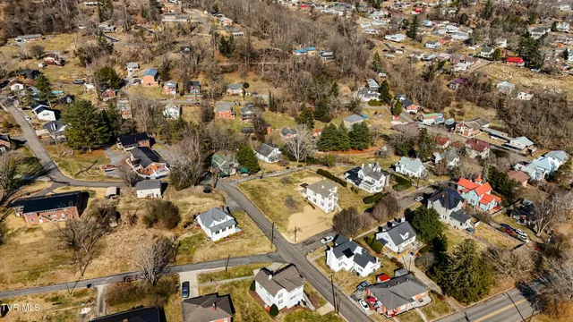 $325,000 | 196 Cypress Street, Gate City, VA 24251