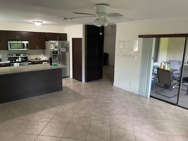 $3,500 | 191 Northeast 6th Court, Dania Beach, FL 33004