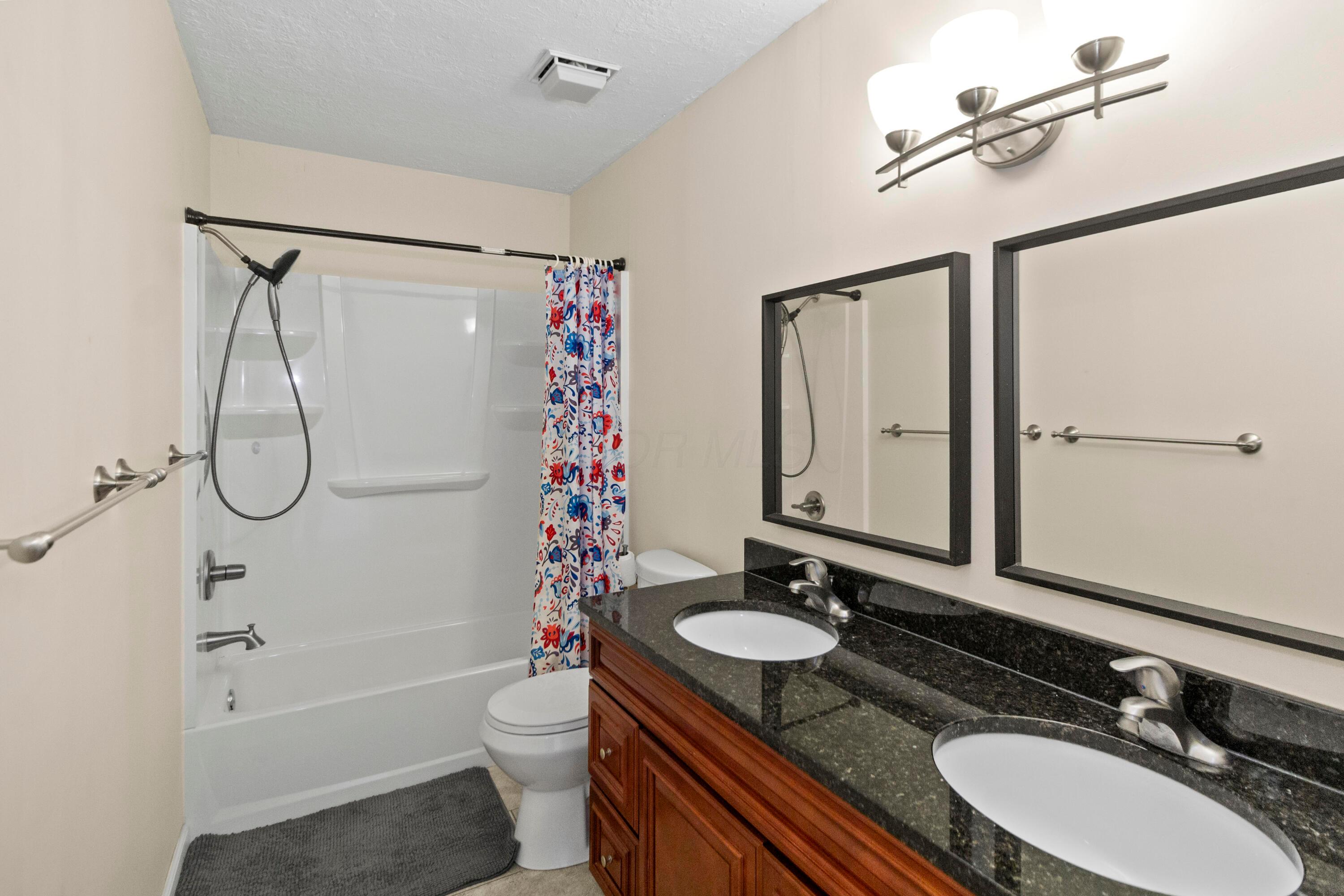 7649 Reedy Drive Columbus, OH 43085 - Photo 16 of 25 7649 Reedy Dr (16)