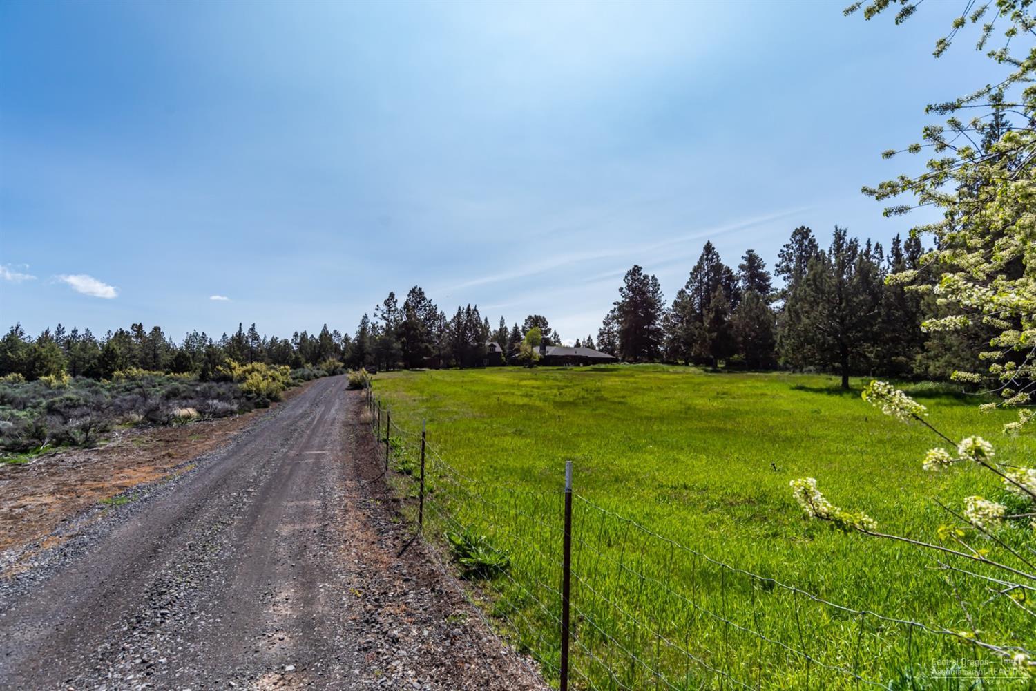 63080 Dickey Road Bend, OR 97701 - Photo 25 of 25 Additional Photo