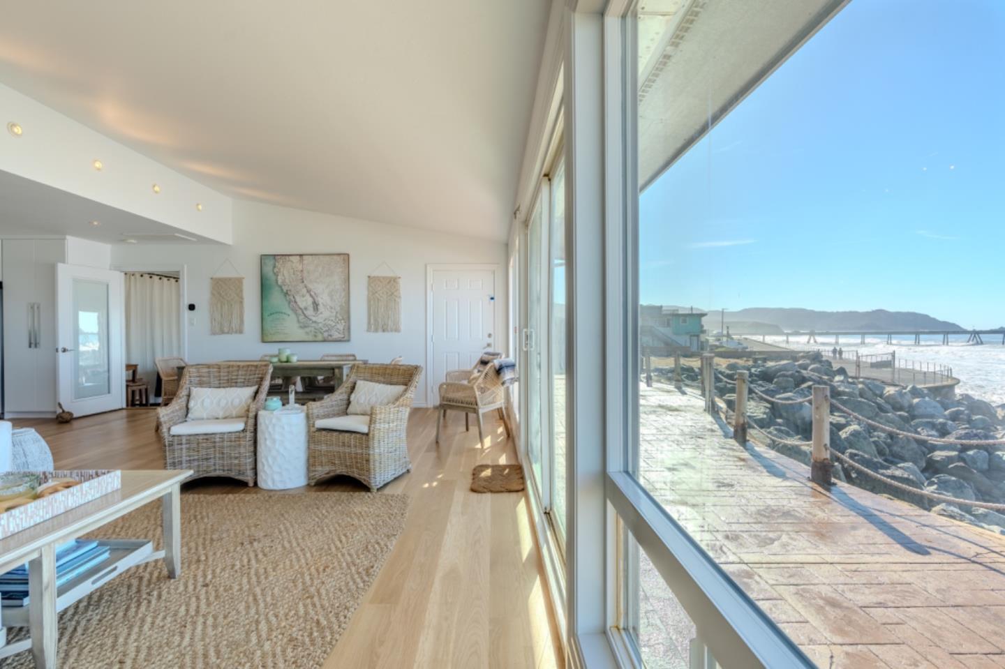 236 Shoreview Avenue Pacifica, CA 94044 - Photo 23 of 61 a living room with furniture