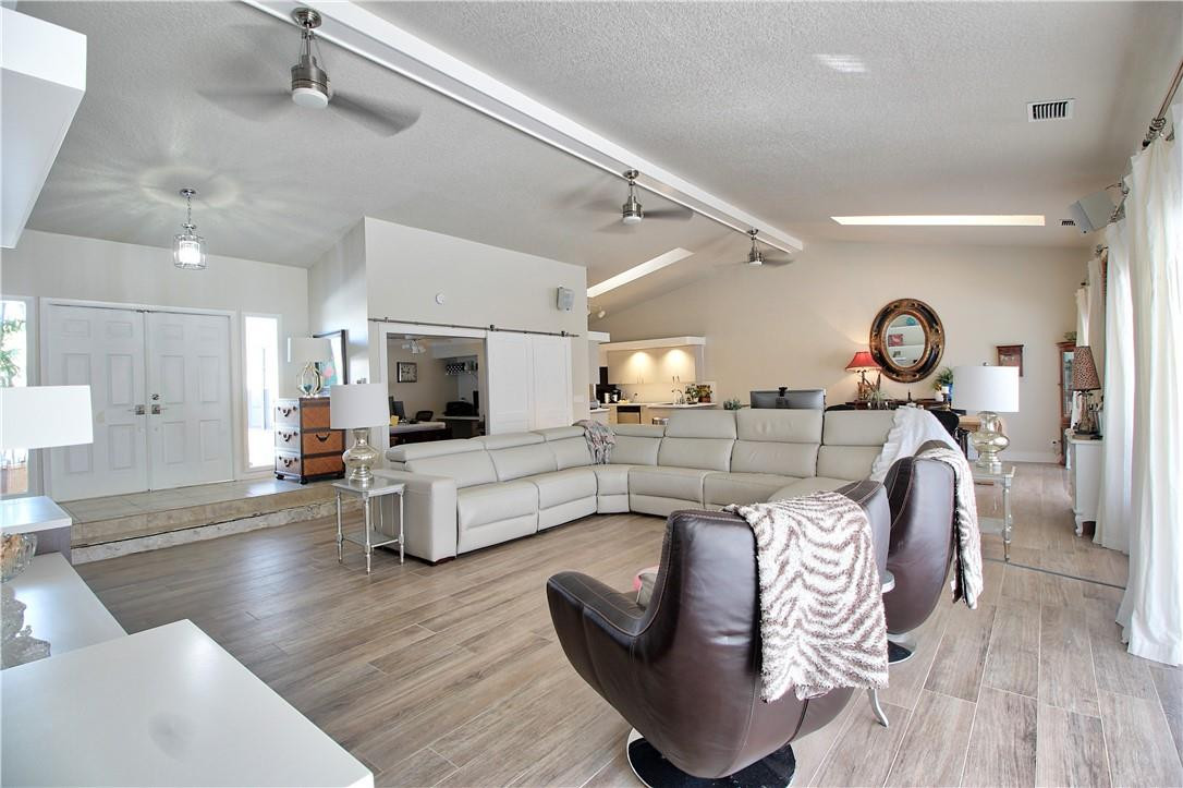 8674 Eagle Run Drive Boca Raton, FL 33434 - Photo 8 of 37 Photo 8