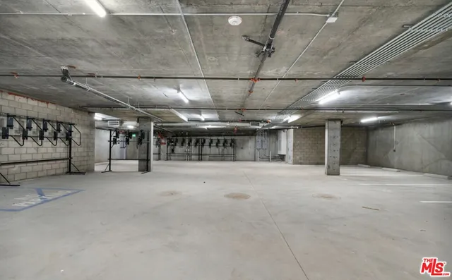 a view of large parking space