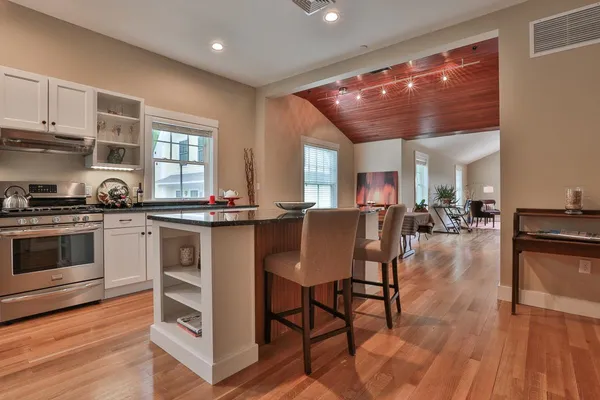 $3,350 | 26 North Main Street, Unit 3, Mont Vernon, NH 03057