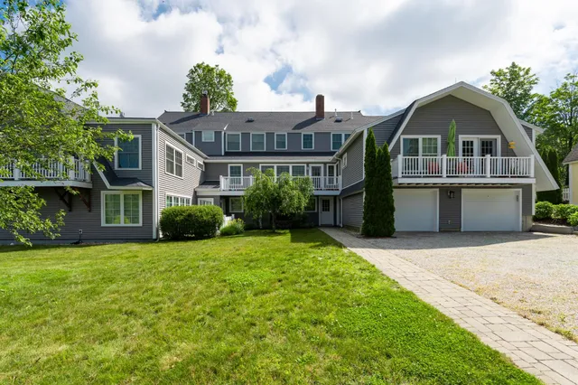 $3,350 | 26 North Main Street, Unit 3, Mont Vernon, NH 03057