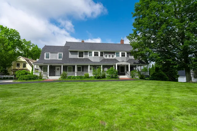 $3,350 | 26 North Main Street, Unit 3, Mont Vernon, NH 03057