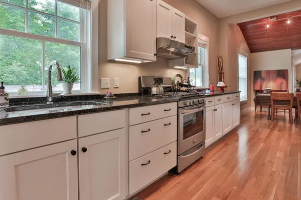 $3,350 | 26 North Main Street, Unit 3, Mont Vernon, NH 03057