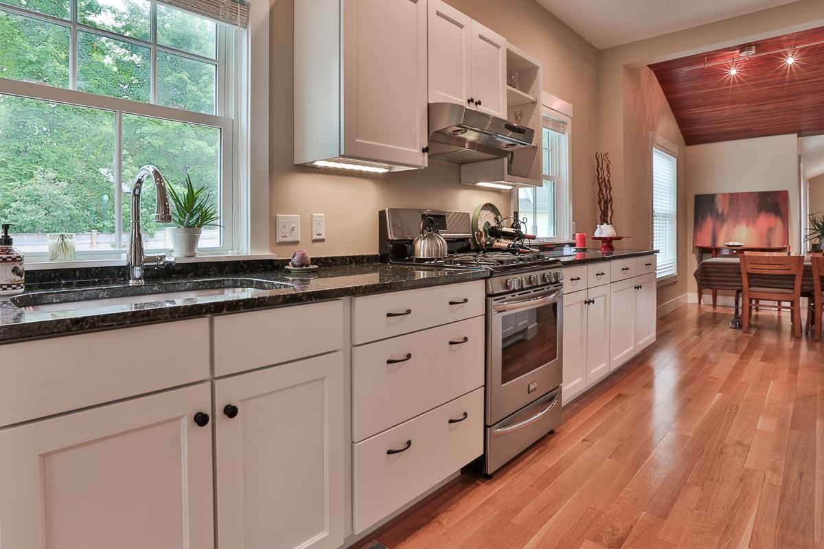 26 North Main Street, Unit 3 Mont Vernon, NH 03057 - Photo 4 of 30