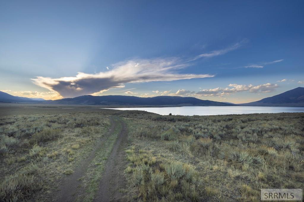 3721 Red Rock Road Island Park, ID 83429 - Photo 5 of 31