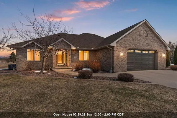 $440,000 | N1916 Rochelle Court, Greenville, WI 54942