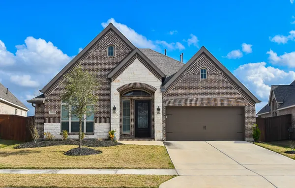 $3,200 | 10131 Napier Drive, Iowa Colony, TX 77583