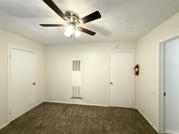 $750 | 3629 North MacGregor Way, Unit 3, Houston, TX 77004