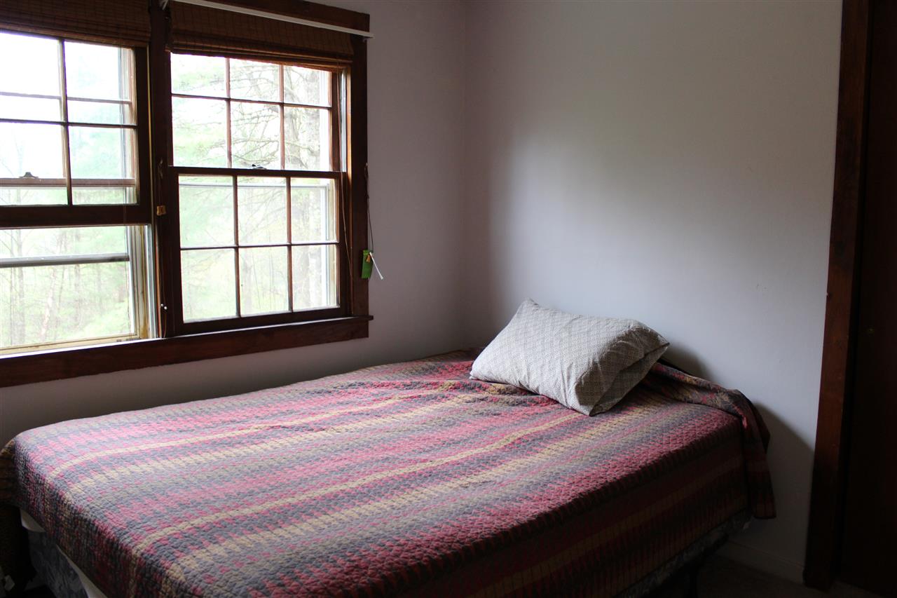 978 Middle Road Dummerston, VT 05301 - Photo 16 of 22