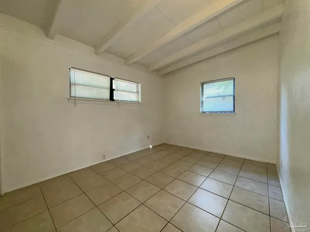 $1,650 | 208 Aquamarine Avenue, Pensacola, FL 32505