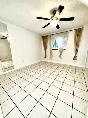 $2,000 | 4050 Northwest 135th Street, Unit 221, Opa-Locka, FL 33054