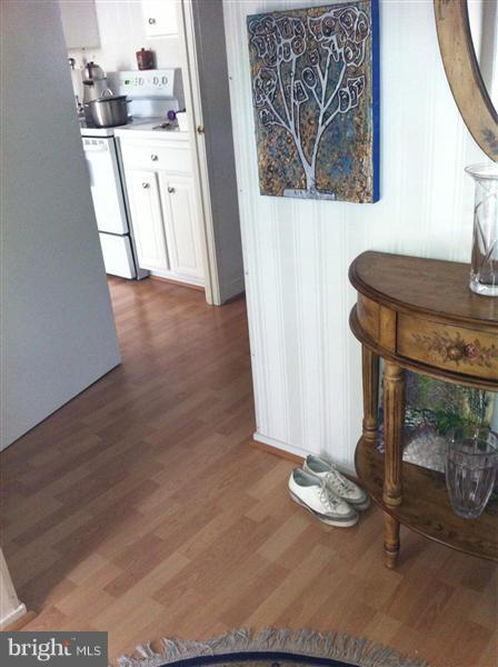 1737 Cy Court Vienna, VA 22182 - Photo 11 of 18 Interior (General)