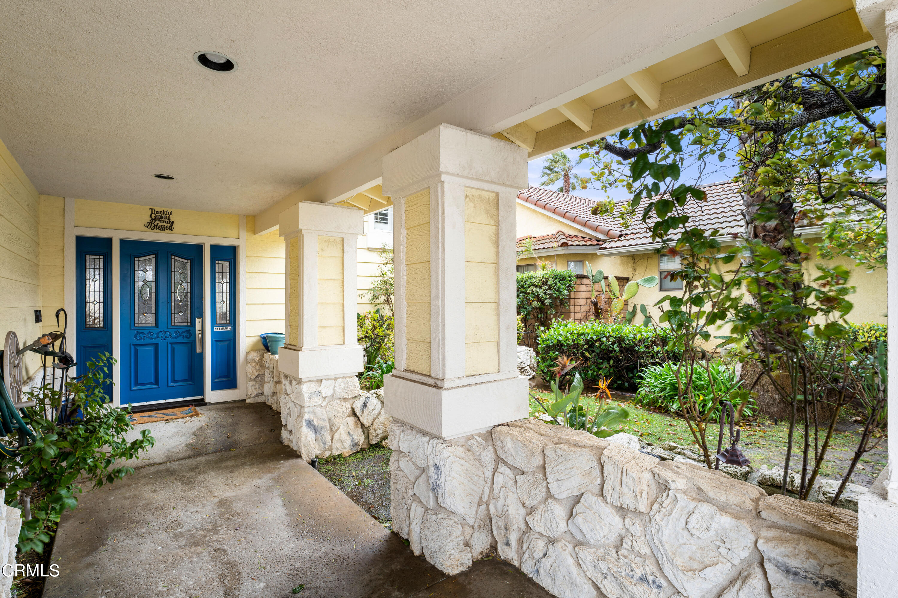 1601 Carmen Way Oxnard, CA 93036 - Photo 3 of 37 1601 Carmen Way MLS-4