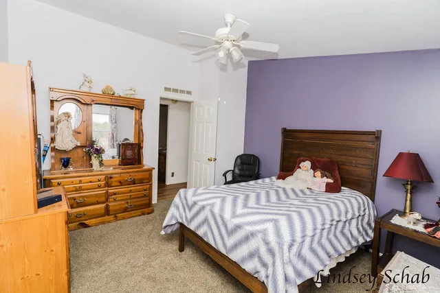 $220,000 | 196 East Peck Lake Road, Ionia, MI 48846