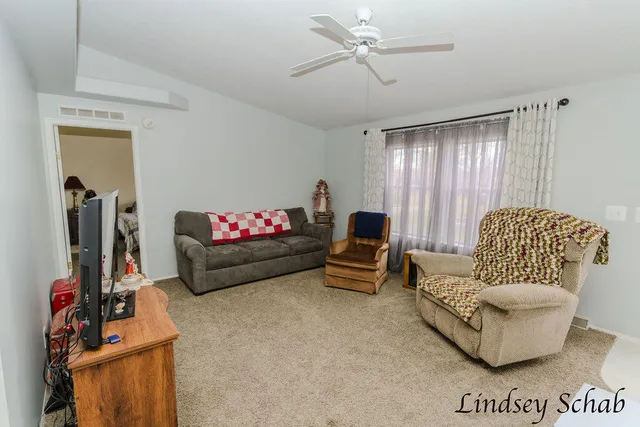 $220,000 | 196 East Peck Lake Road, Ionia, MI 48846